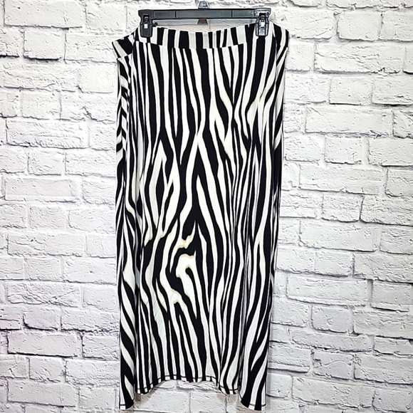 East 5th‎ Skirt PXXL Animal Print Elastic Waist Side Slit Maxi Petite NWT Flowy - Picture 1 of 8